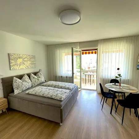 Apartament Garden Pool *